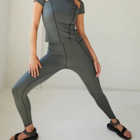 NWT NEIWAI ACTIVE X Andrea Jiapei Li Stirrup Leggings - Picture 1 of 4